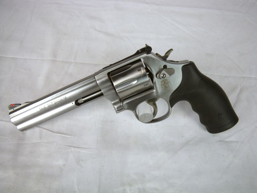Smith & Wesson Model 686 .357 Mag 6" Stainless NEW-img-2